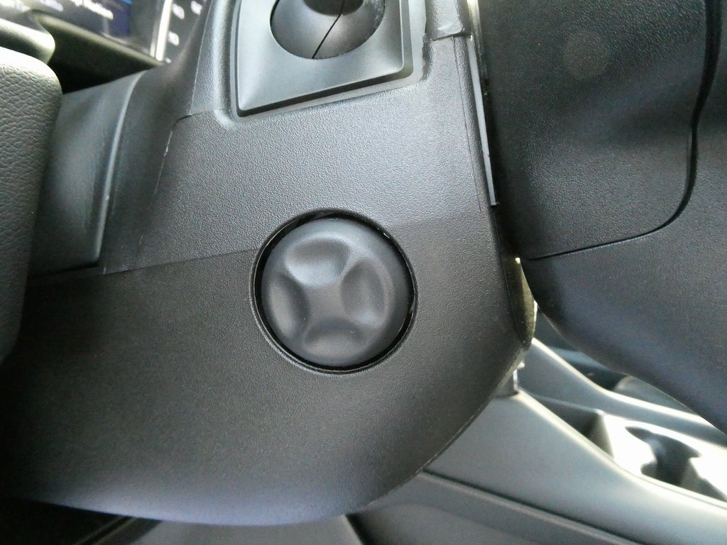 Used 2021 GMC Yukon AT4 w/ AT4 Premium Plus Package image 33