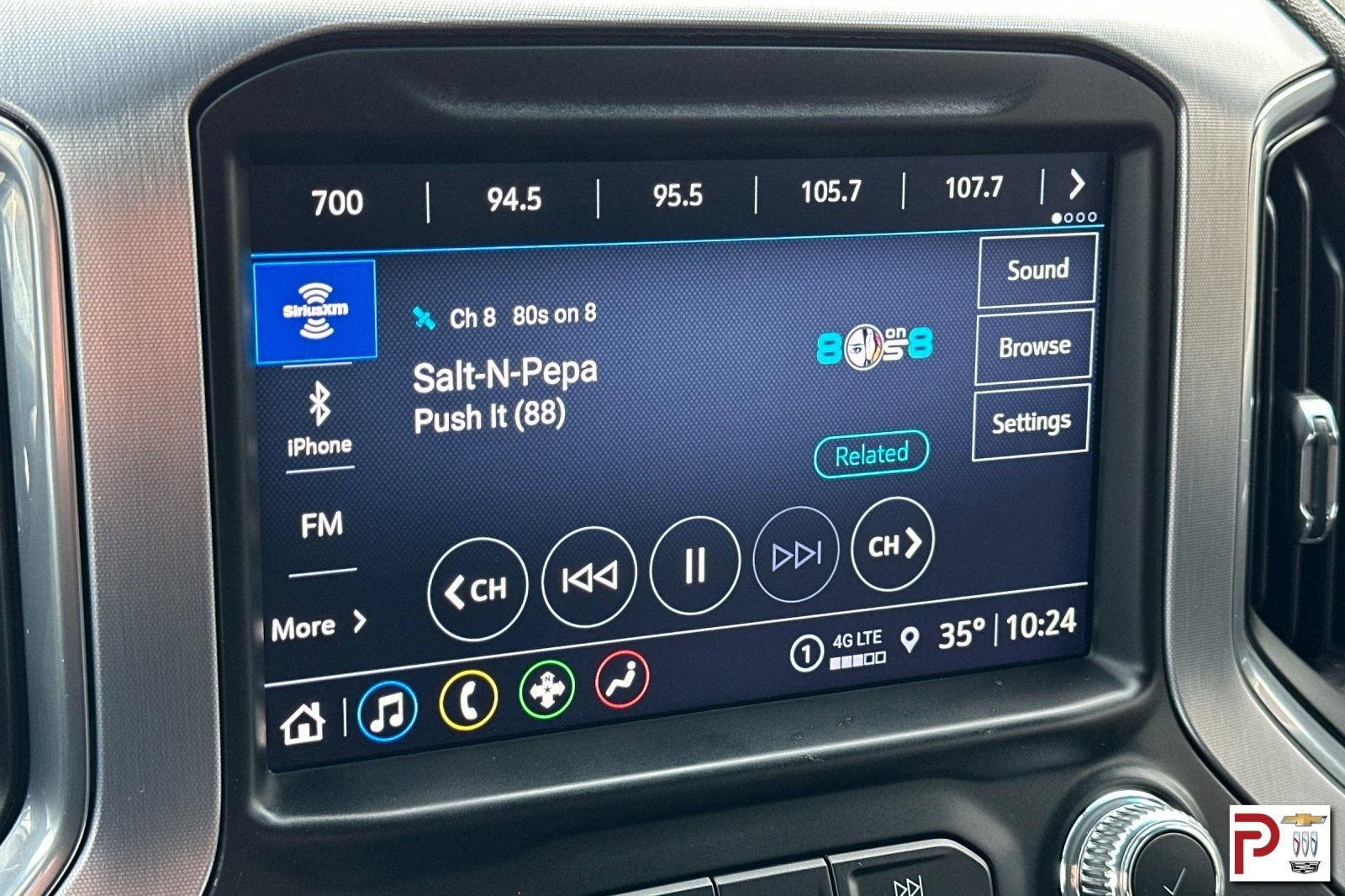 Certified 2023 GMC Sierra 3500 SLT w/ Gooseneck/5TH Wheel Package AWD/4WD image 23