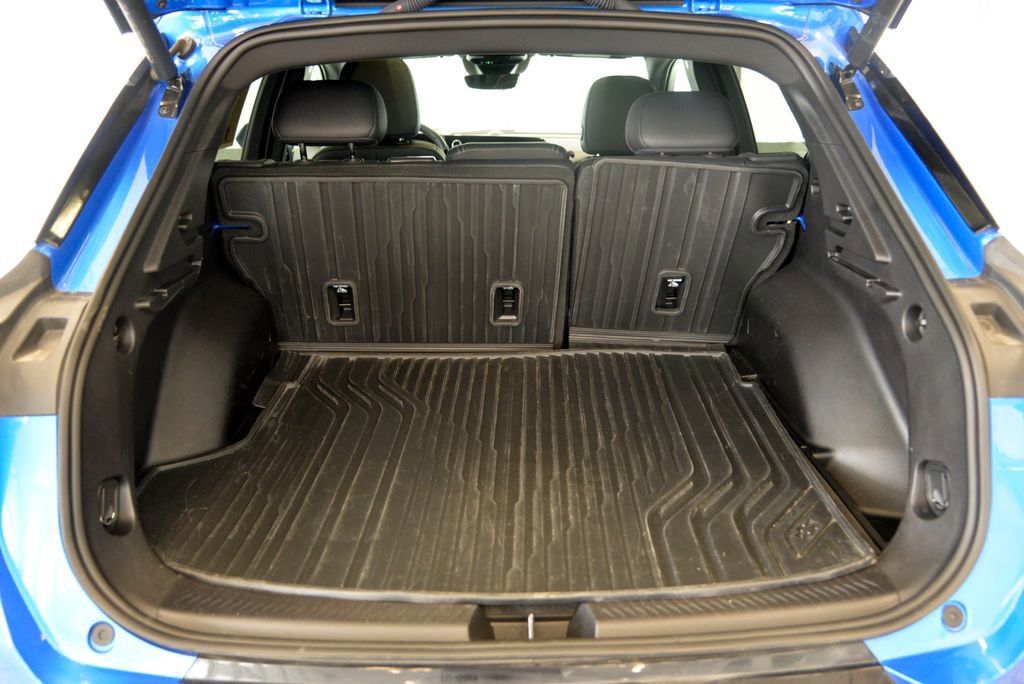 Certified 2025 Chevrolet Equinox EV RS w/ Convenience Package II image 29