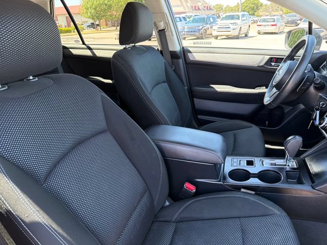 Used 2019 Subaru Outback 2.5i Premium AWD/4WD image 25
