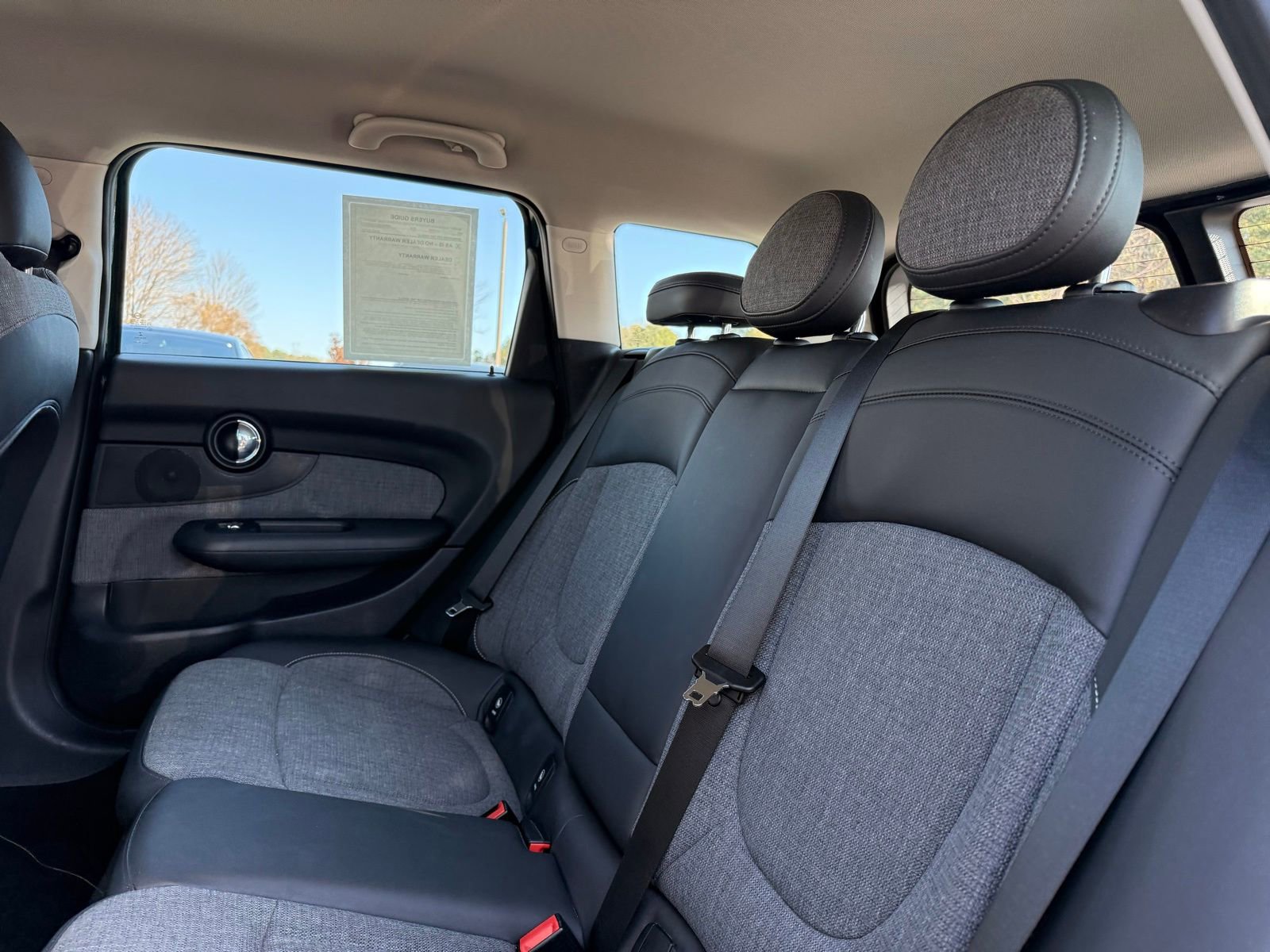 Used 2016 MINI Cooper Clubman image 26