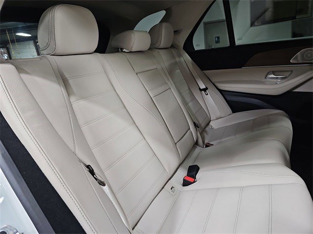 Used 2024 Mercedes-Benz GLE 450 4MATIC image 12