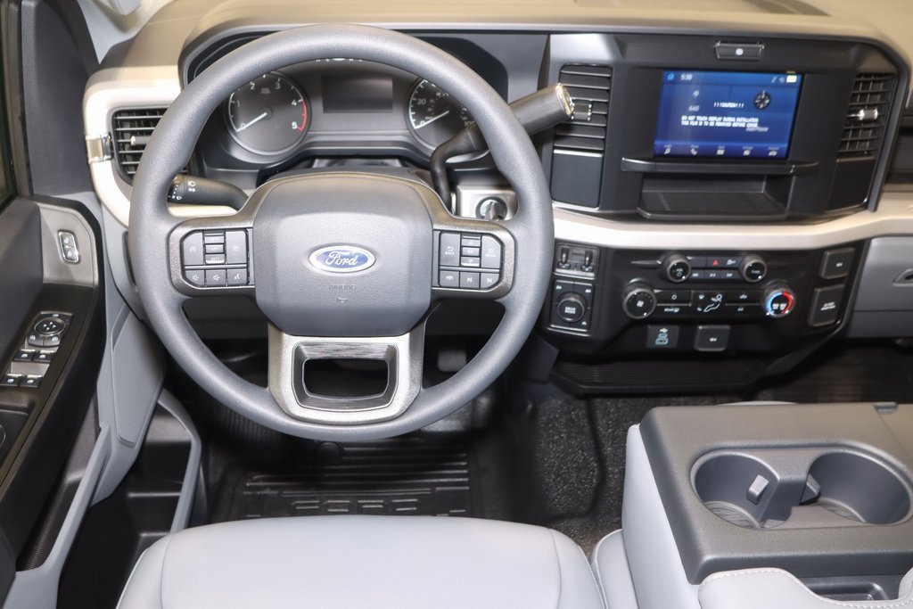 New 2025 Ford F350 XL w/ XL Chrome Package image 13