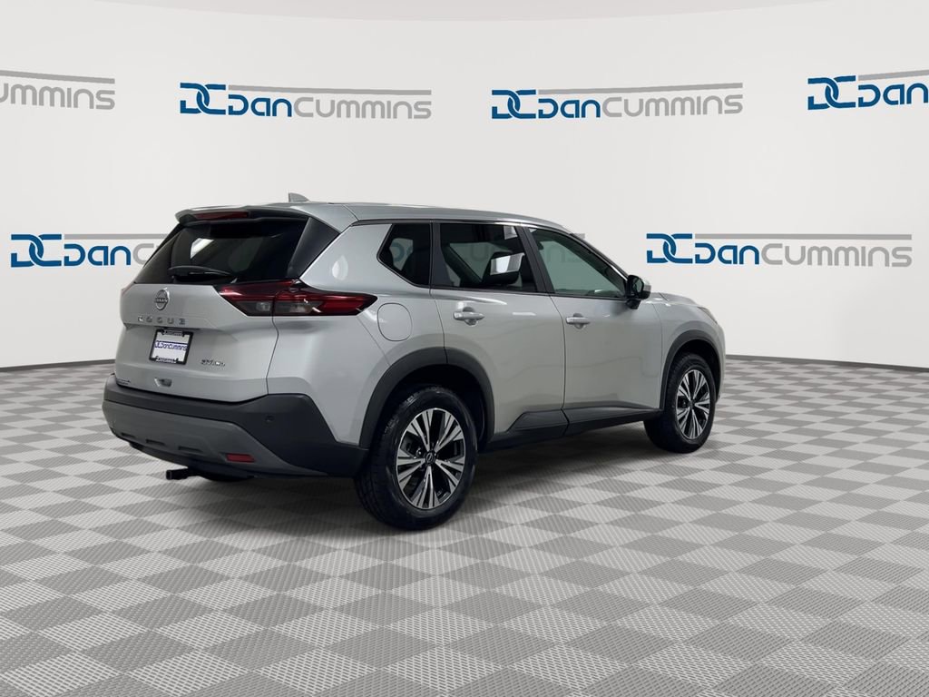 Used 2023 Nissan Rogue SV image 8