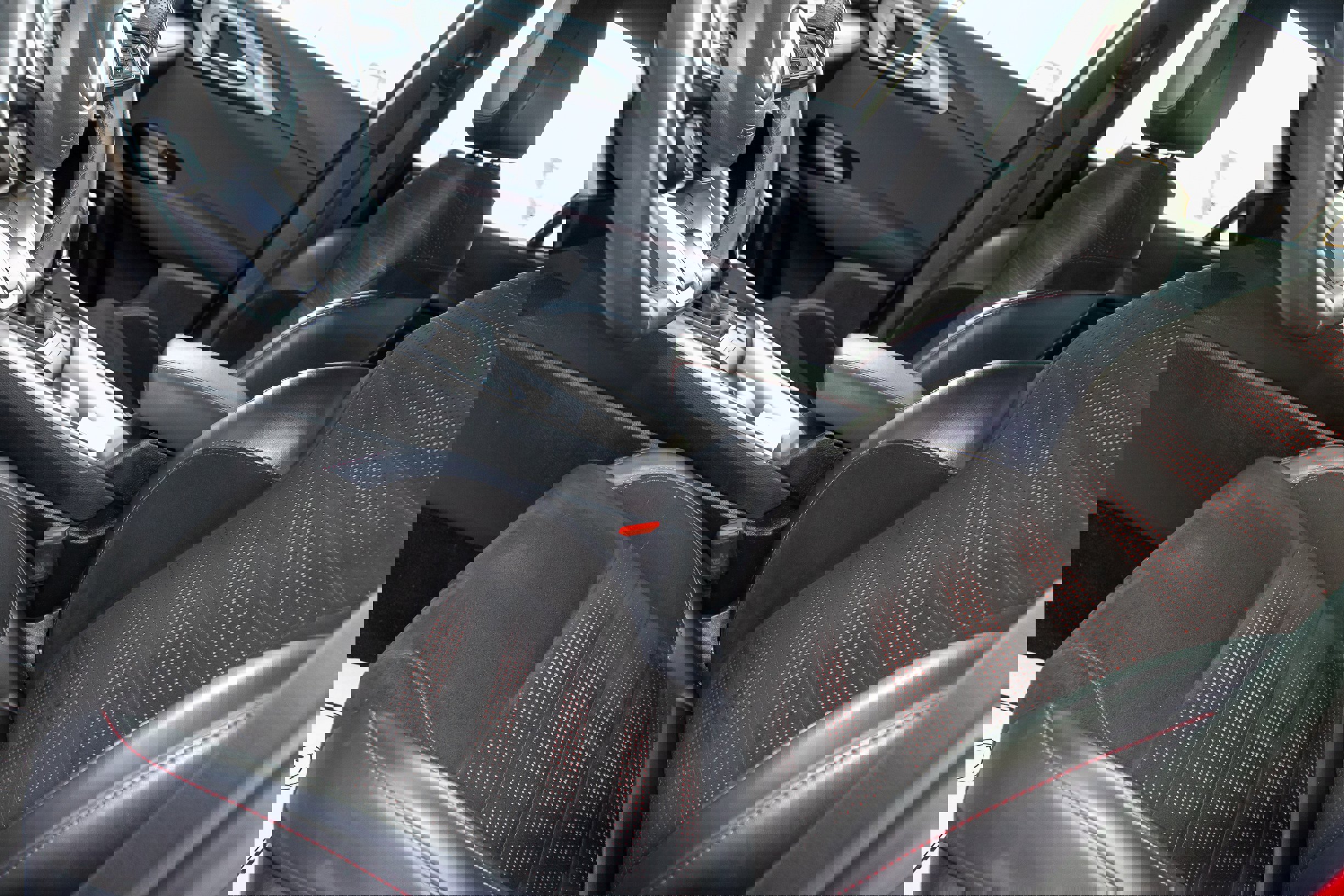 Used 2024 Dodge Hornet R/T image 10