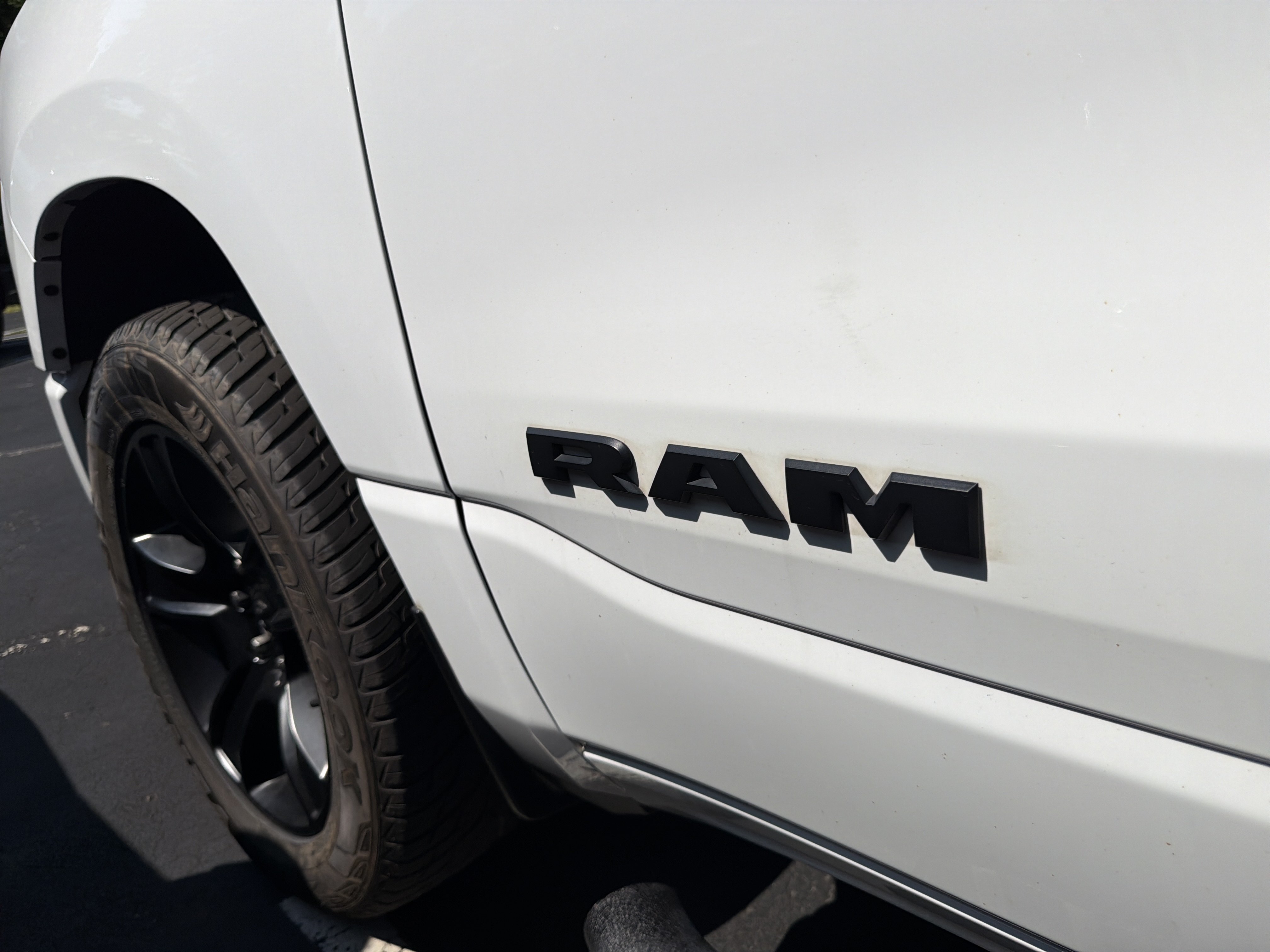 Used 2022 RAM 1500 Big Horn AWD/4WD image 35