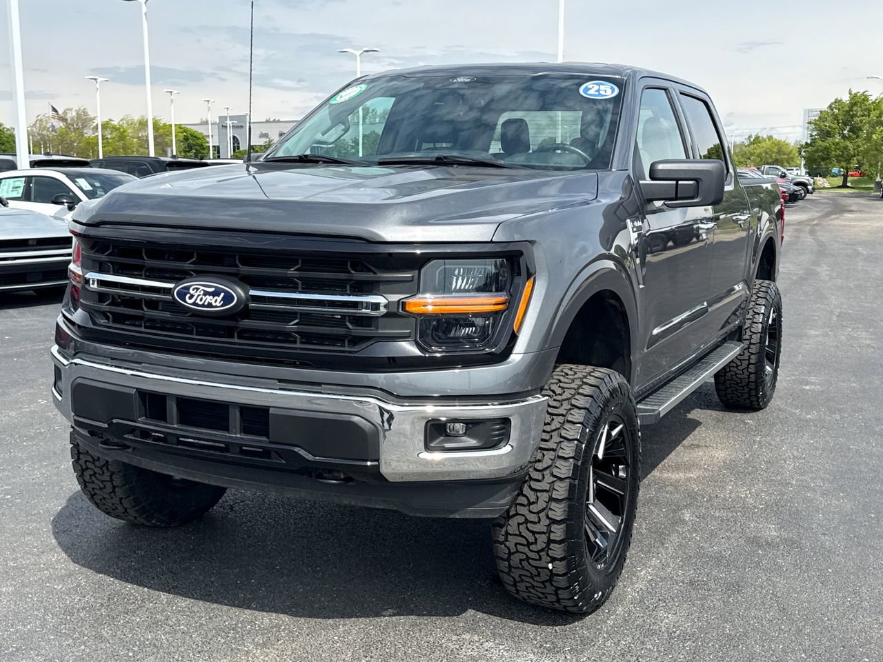 Used 2025 Ford F150 XLT w/ Equipment Group 301A Standard AWD/4WD image 7