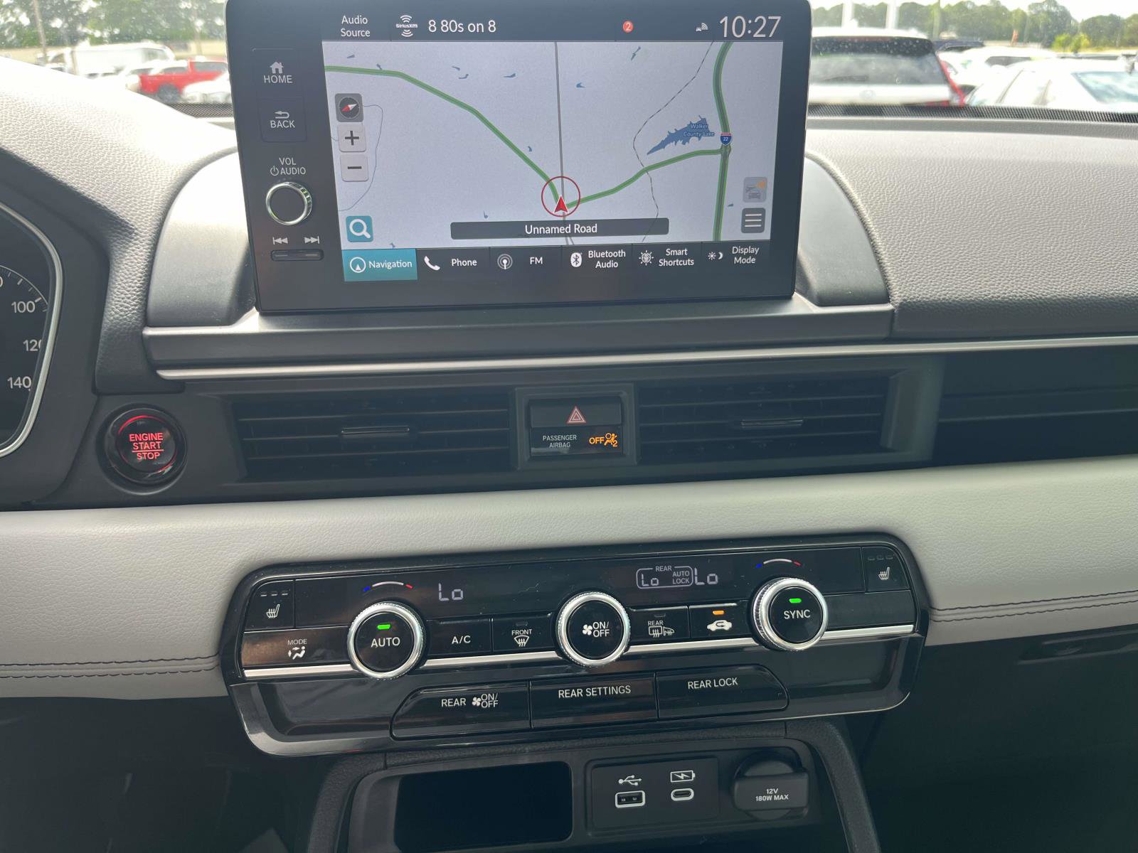 Used 2025 Honda Pilot Touring image 18