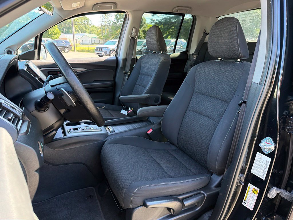 Certified 2023 Honda Ridgeline Sport image 18
