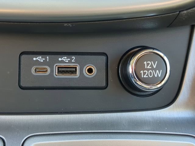 Used 2022 Nissan Murano SL w/ SL Moonroof Package image 27