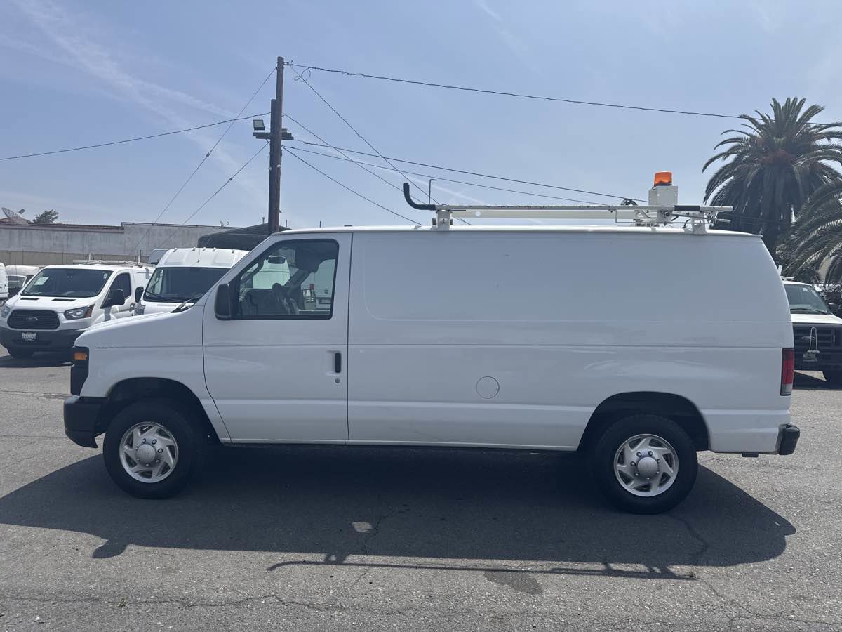 Used 2013 Ford E-150 and Econoline 150 w/ PWR Group RWD image 4
