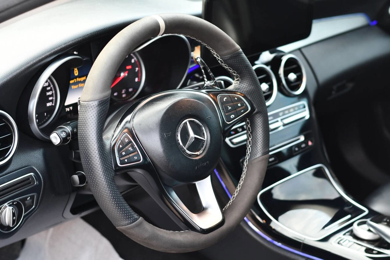 Used 2016 Mercedes-Benz C 300 4MATIC Sedan image 13