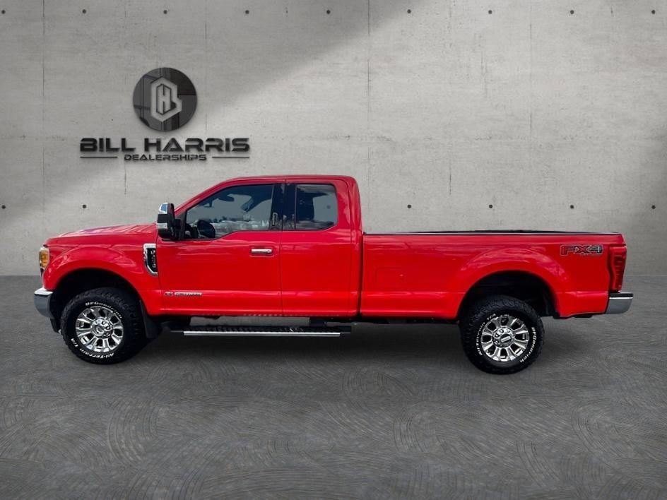 Used 2017 Ford F250 Lariat w/ Chrome Package AWD/4WD image 8