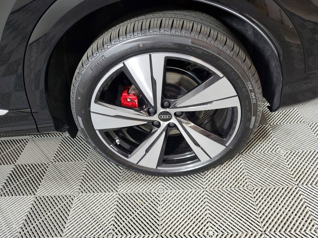 New 2026 Audi SQ5 Premium Plus AWD/4WD image 10