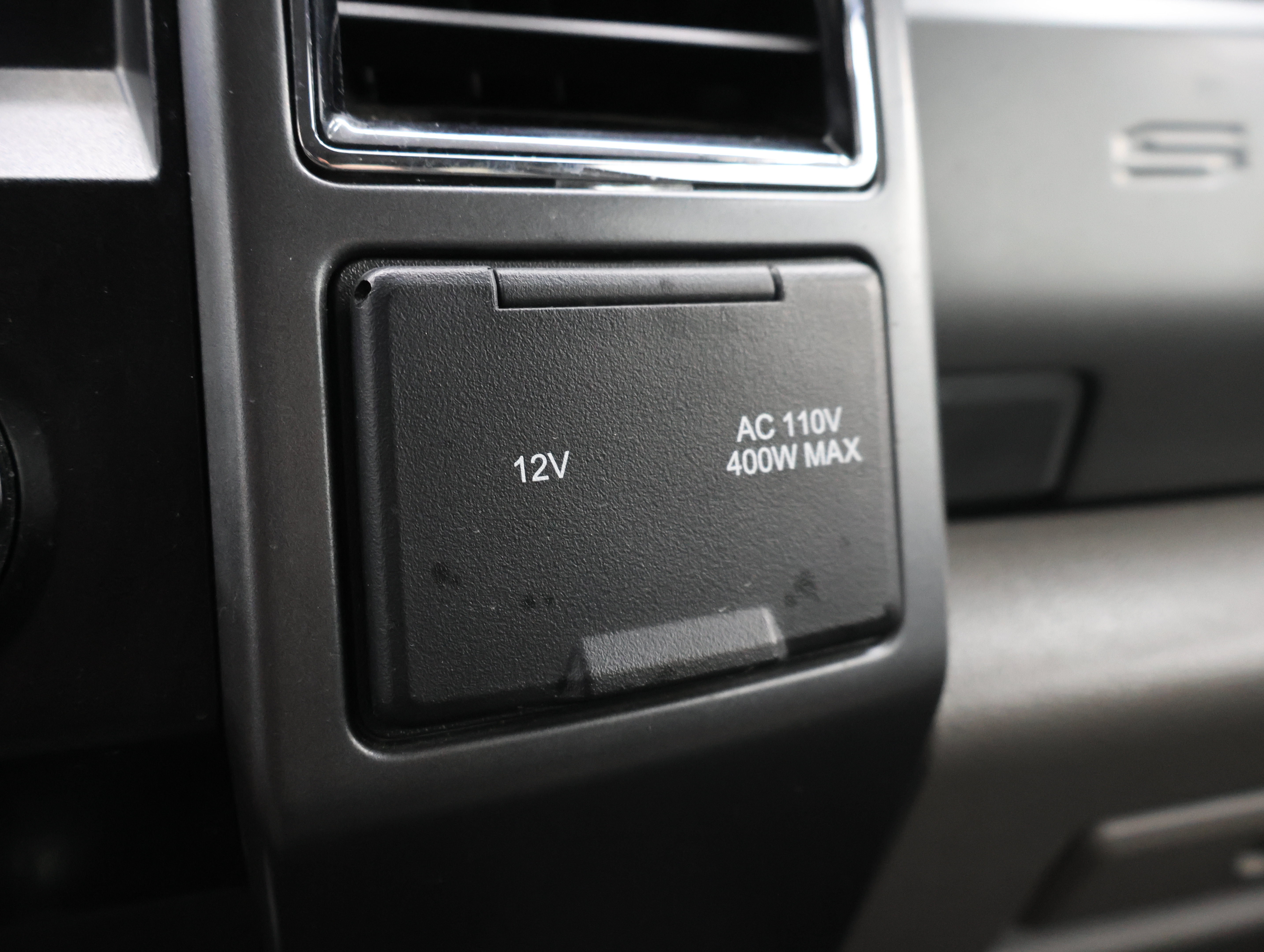 Used 2020 Ford F250 XLT w/ XLT Premium Package AWD/4WD image 48