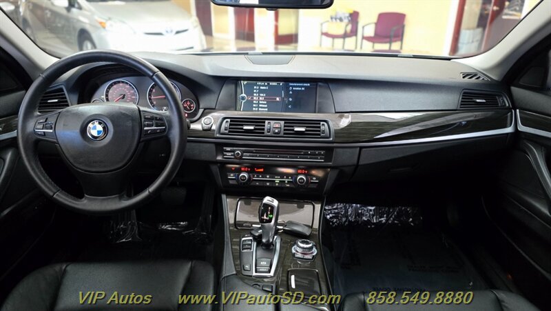 Used 2012 BMW 528i Sedan RWD image 19