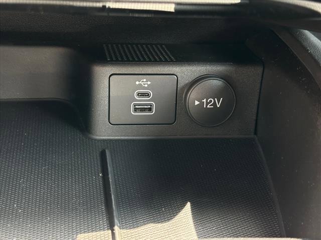 Used 2024 Ford Escape SE image 21