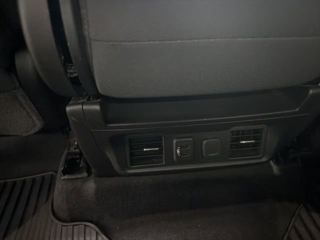 Used 2021 GMC Sierra 1500 Elevation image 19