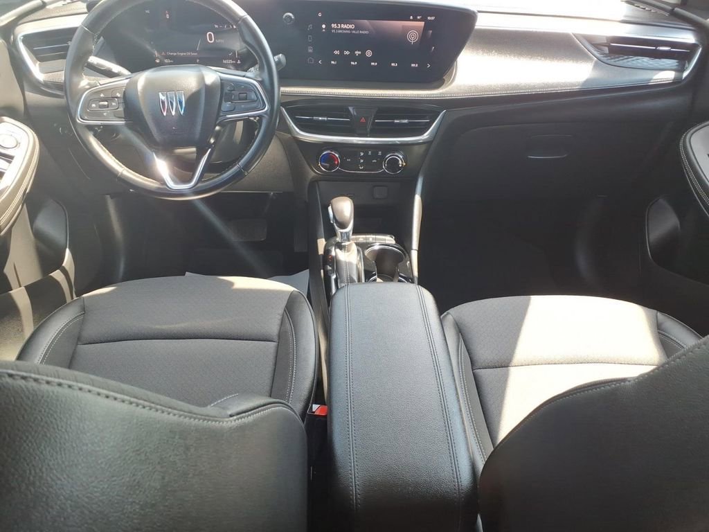 Used 2024 Buick Encore GX Preferred FWD image 13