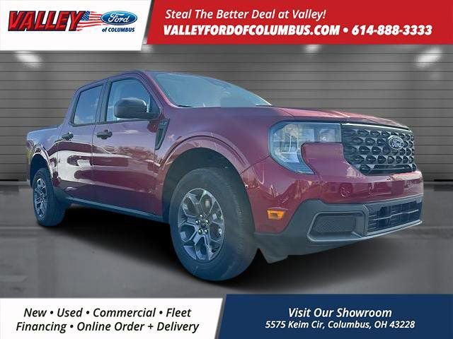 New 2025 Ford Maverick XLT w/ Equipment Group 302A