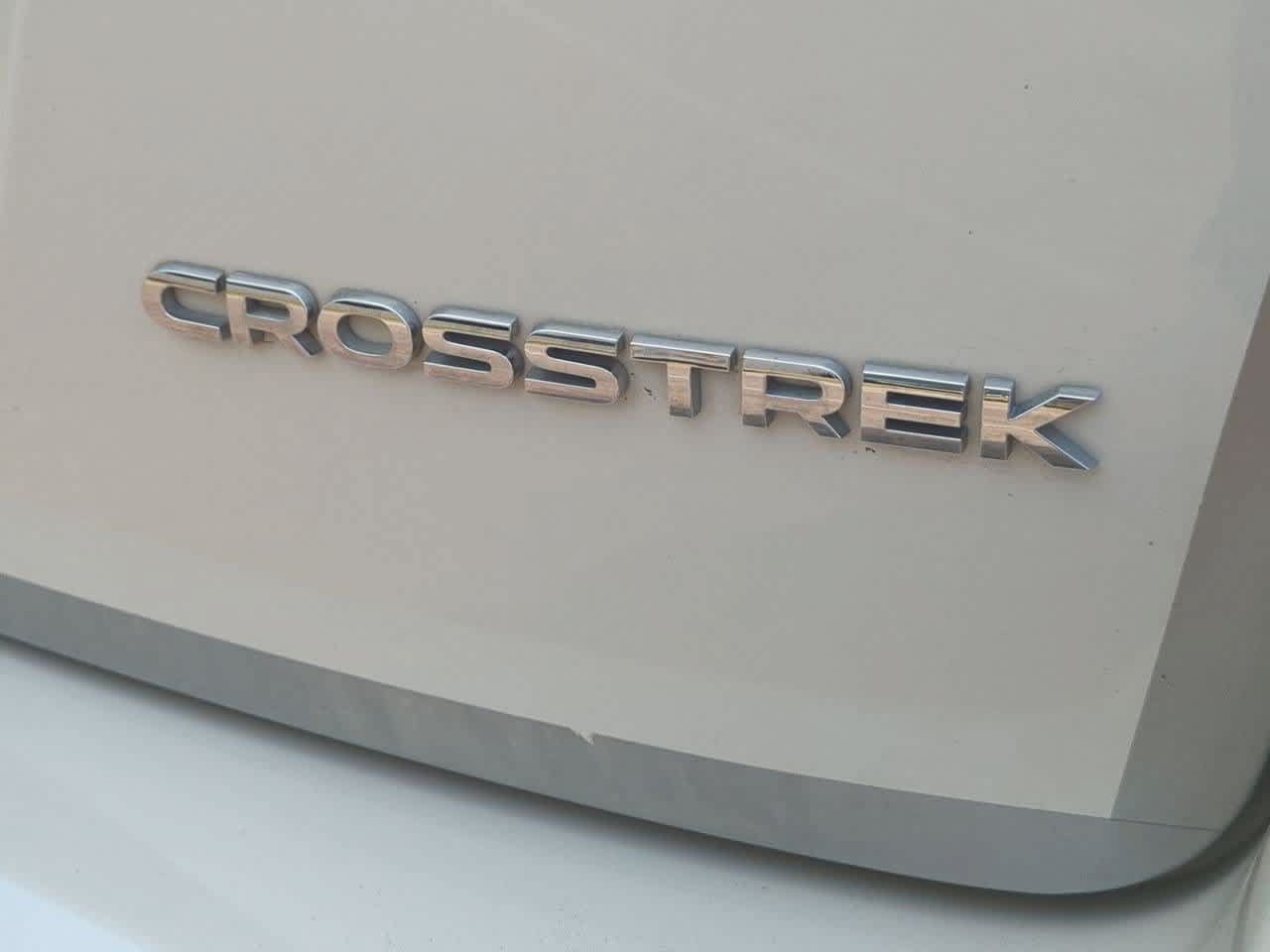 Used 2023 Subaru Crosstrek 2.0i Premium AWD/4WD image 12