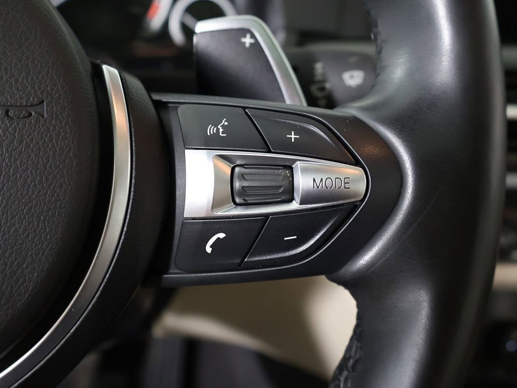 Used 2014 BMW 550i xDrive Sedan AWD/4WD image 48