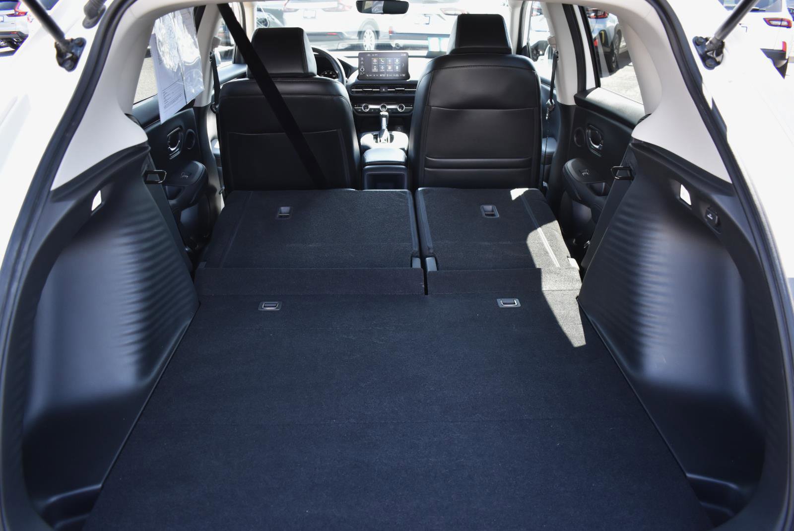 Used 2024 Honda HR-V EX-L image 18