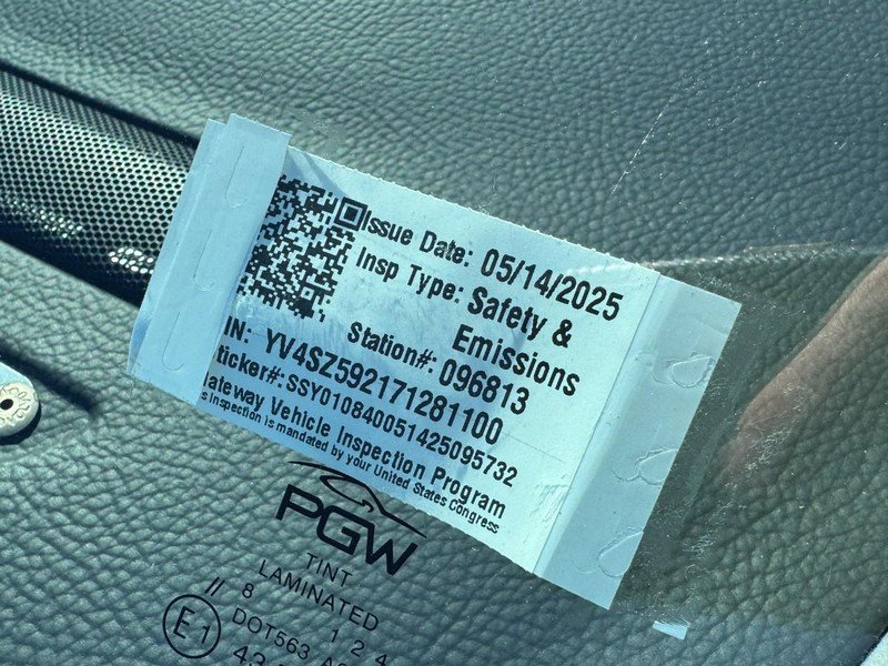 Used 2007 Volvo XC70 image 24