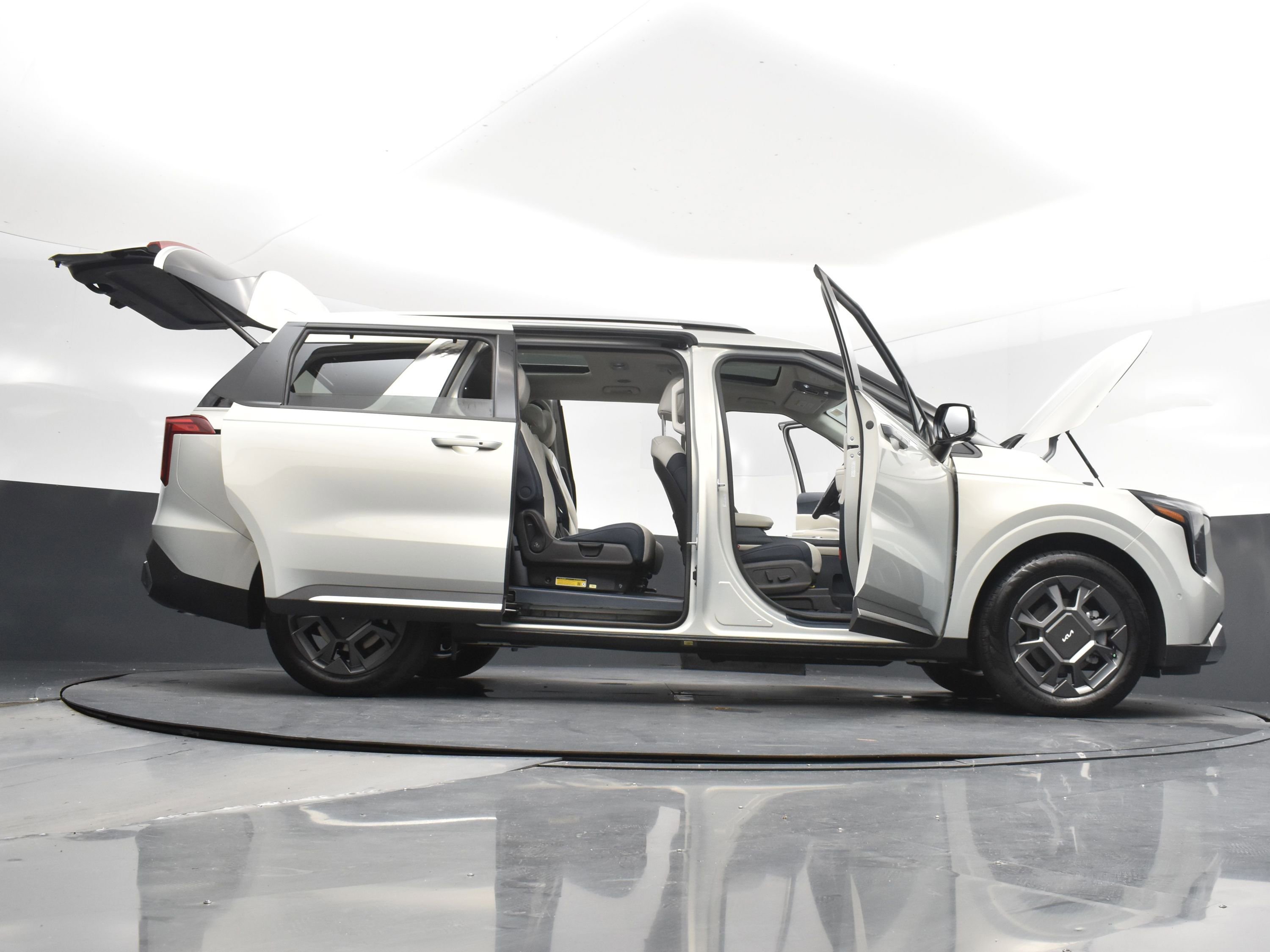 New 2026 Kia Carnival SX image 21