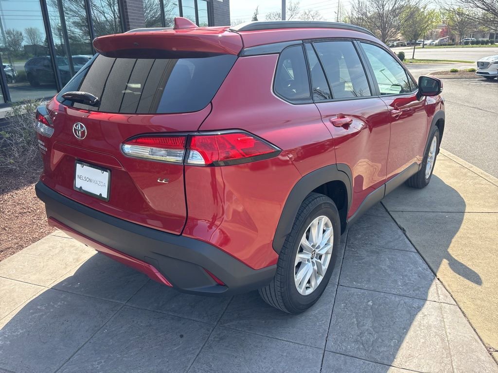 Used 2022 Toyota Corolla Cross LE FWD image 3