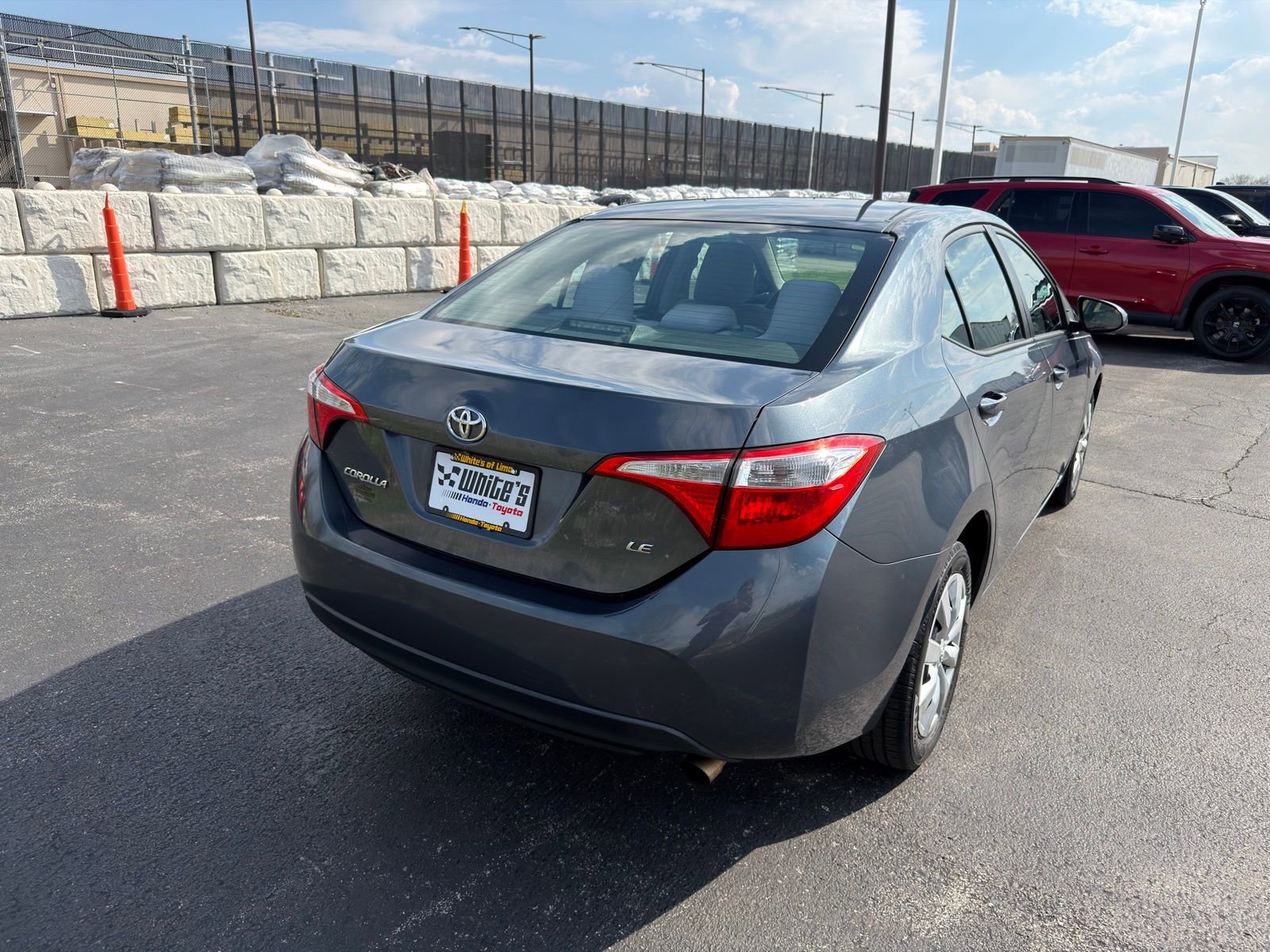 Used 2014 Toyota Corolla LE image 6