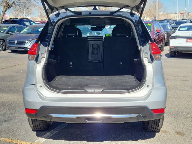 Used 2018 Nissan Rogue SL image 11