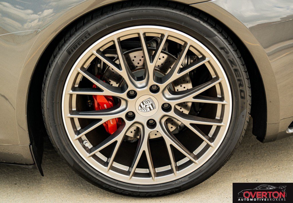 Used 2017 Porsche 911 Carrera S RWD image 31