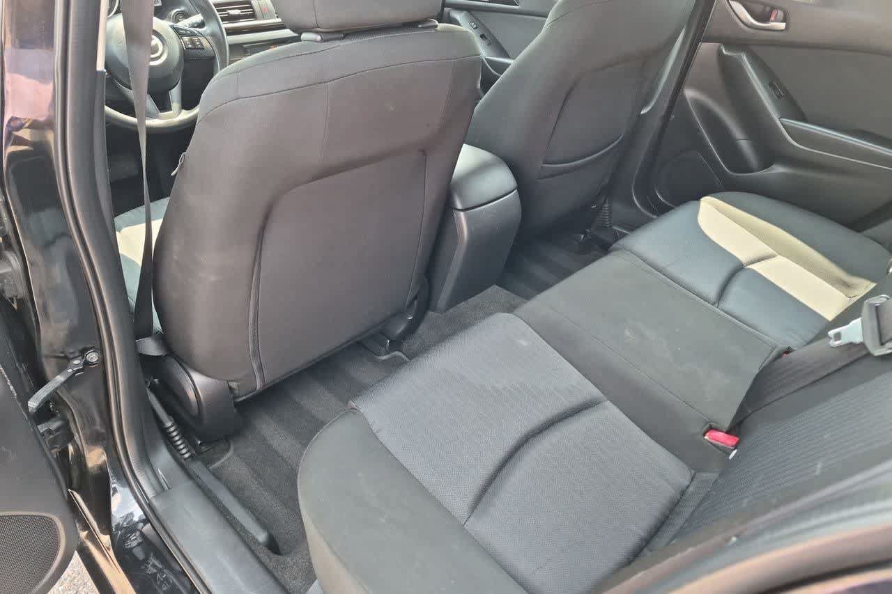Used 2015 MAZDA MAZDA3 i Sport FWD image 18