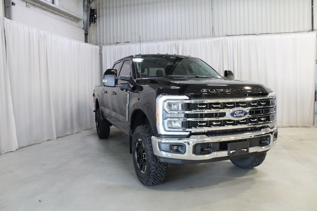 New 2026 Ford F250 Lariat w/ Tremor Off-Road Package AWD/4WD image 38