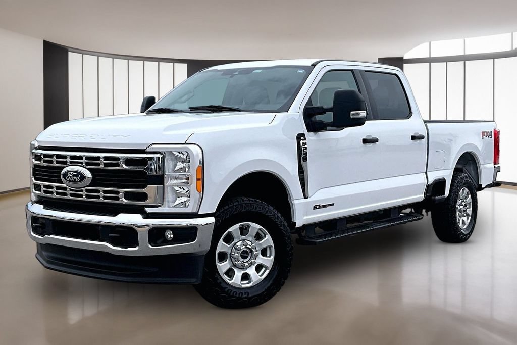 Used 2023 Ford F250 XLT w/ FX4 Off-Road Package AWD/4WD image 1