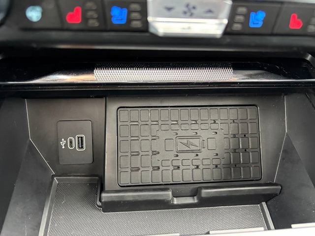 Used 2025 Ford F150 Raptor image 15