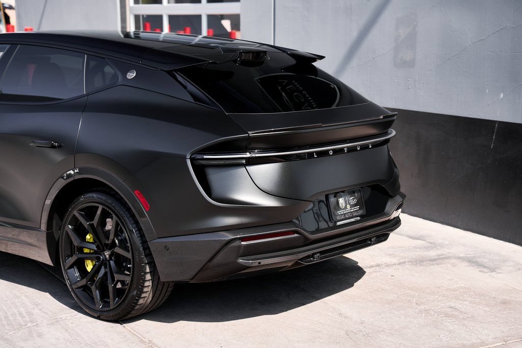 Used 2025 Lotus Eletre AWD/4WD image 4