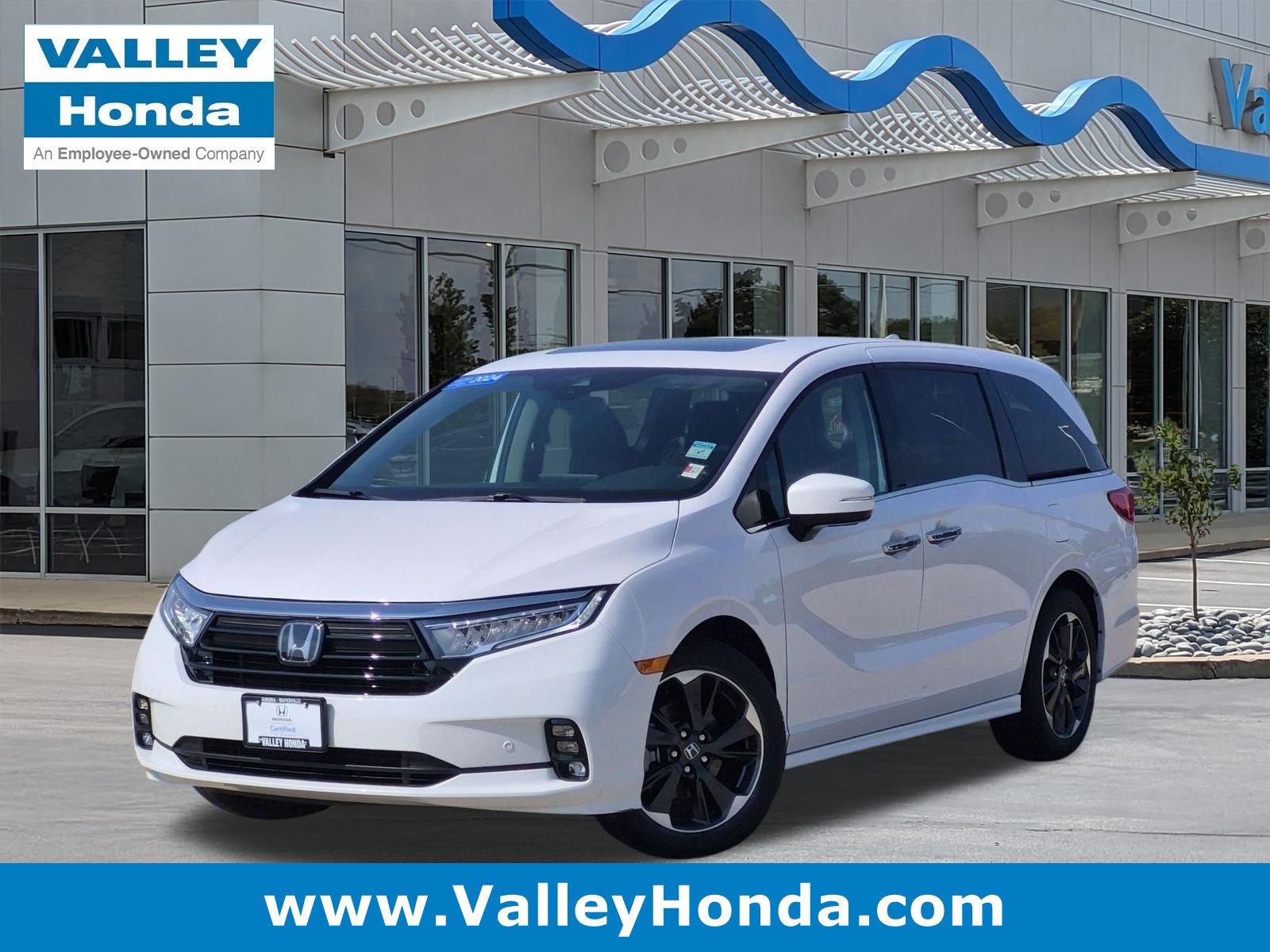 Certified 2024 Honda Odyssey Elite