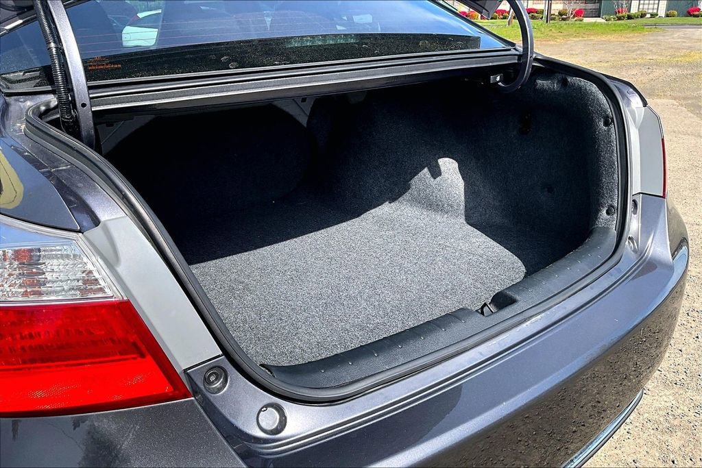 Used 2015 Honda Accord LX image 36