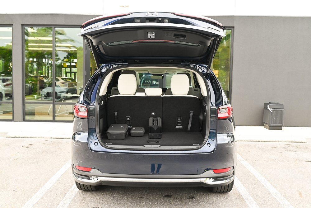 Certified 2025 MAZDA CX-90 3.3 Turbo w/ Premium Plus Pkg image 10