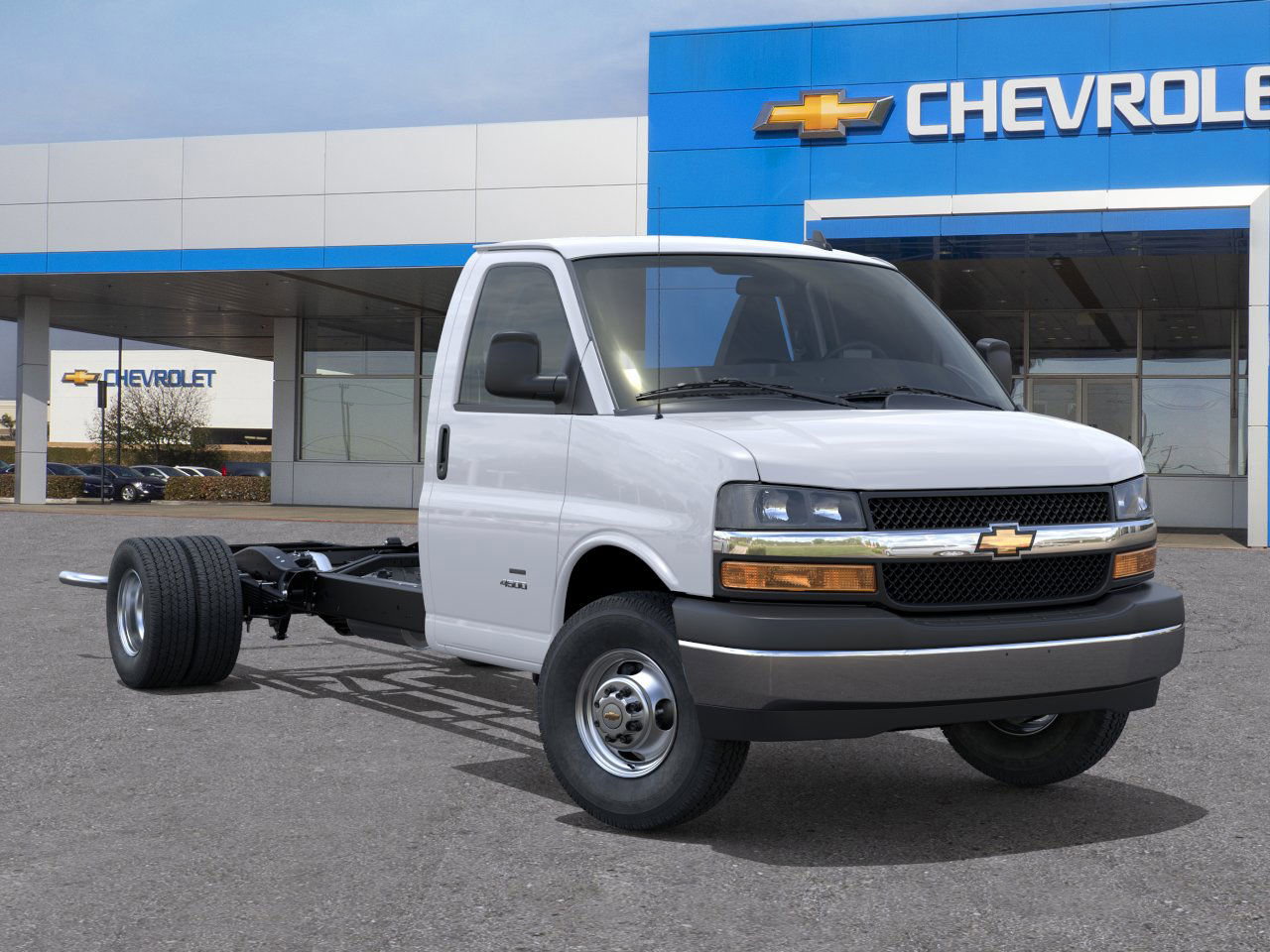 New 2026 Chevrolet Express 3500 w/ Power Convenience Package RWD image 7