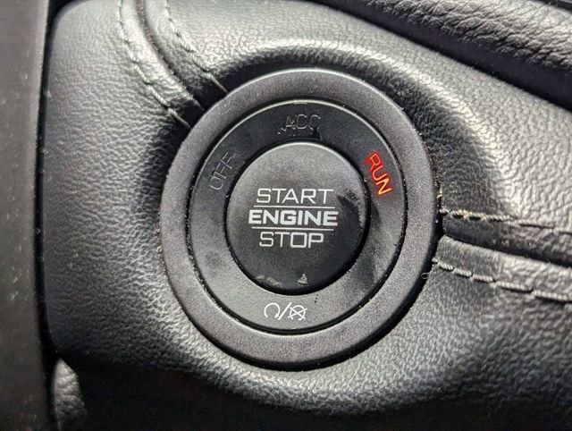 Used 2022 Dodge Durango GT image 24