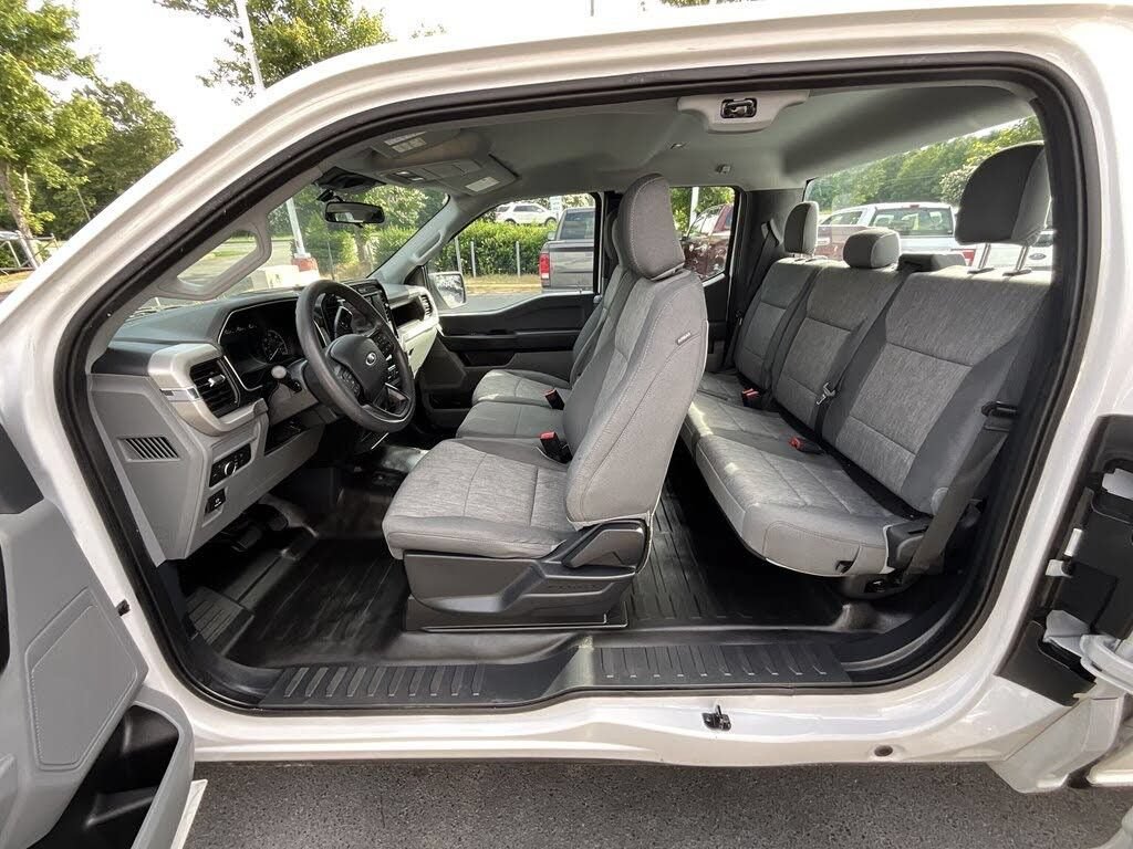 Used 2022 Ford F150 XL w/ Equipment Group 101A High RWD image 17