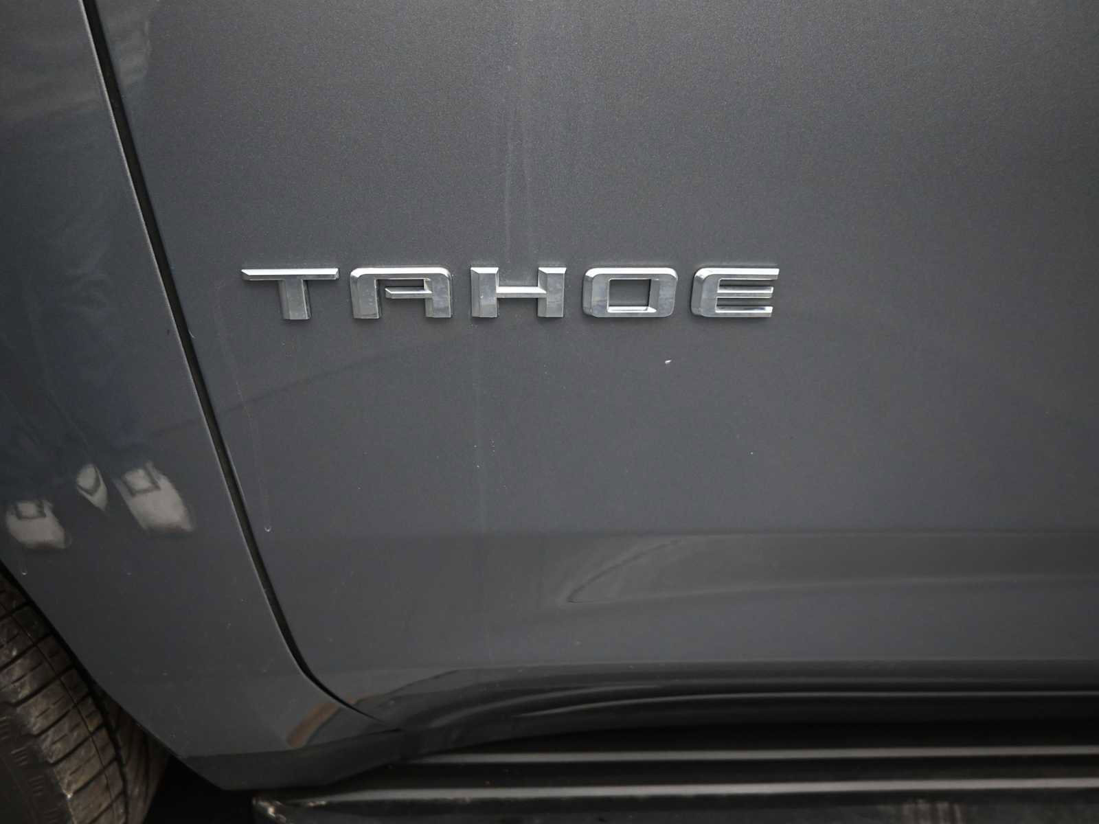 Used 2021 Chevrolet Tahoe Premier AWD/4WD image 29