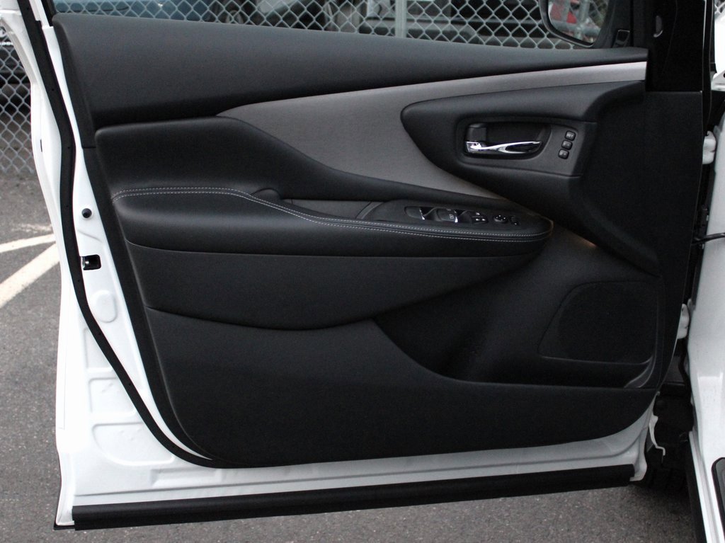 Certified 2024 Nissan Murano SL image 16