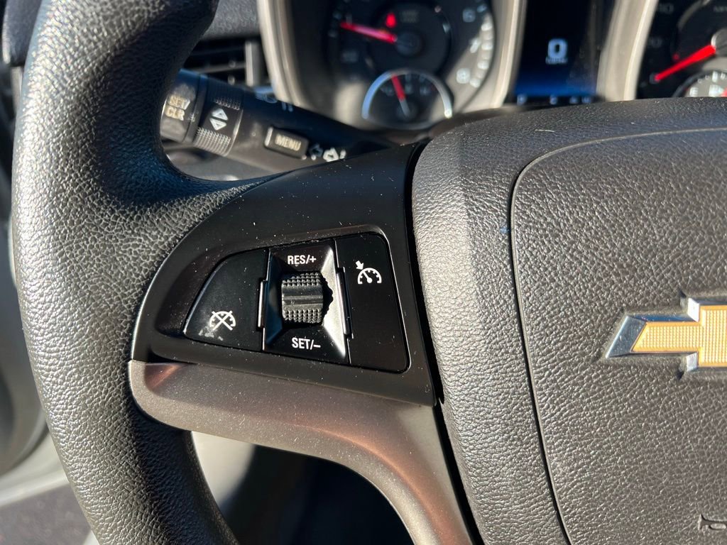 Used 2015 Chevrolet Malibu LS image 35