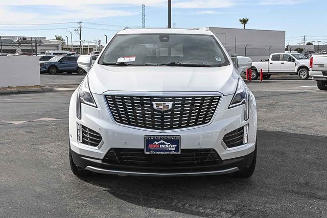 Used 2022 Cadillac XT5 Premium Luxury w/ Technology Package image 2