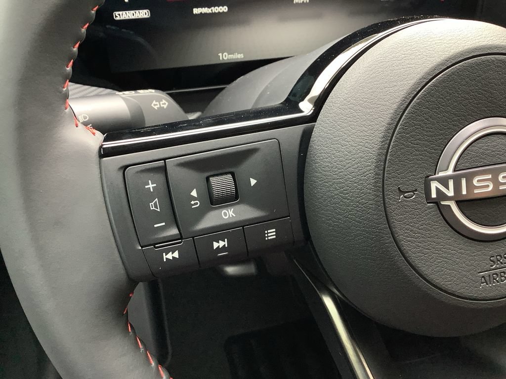 New 2026 Nissan Kicks SR w/ Cold Weather Package AWD/4WD image 21