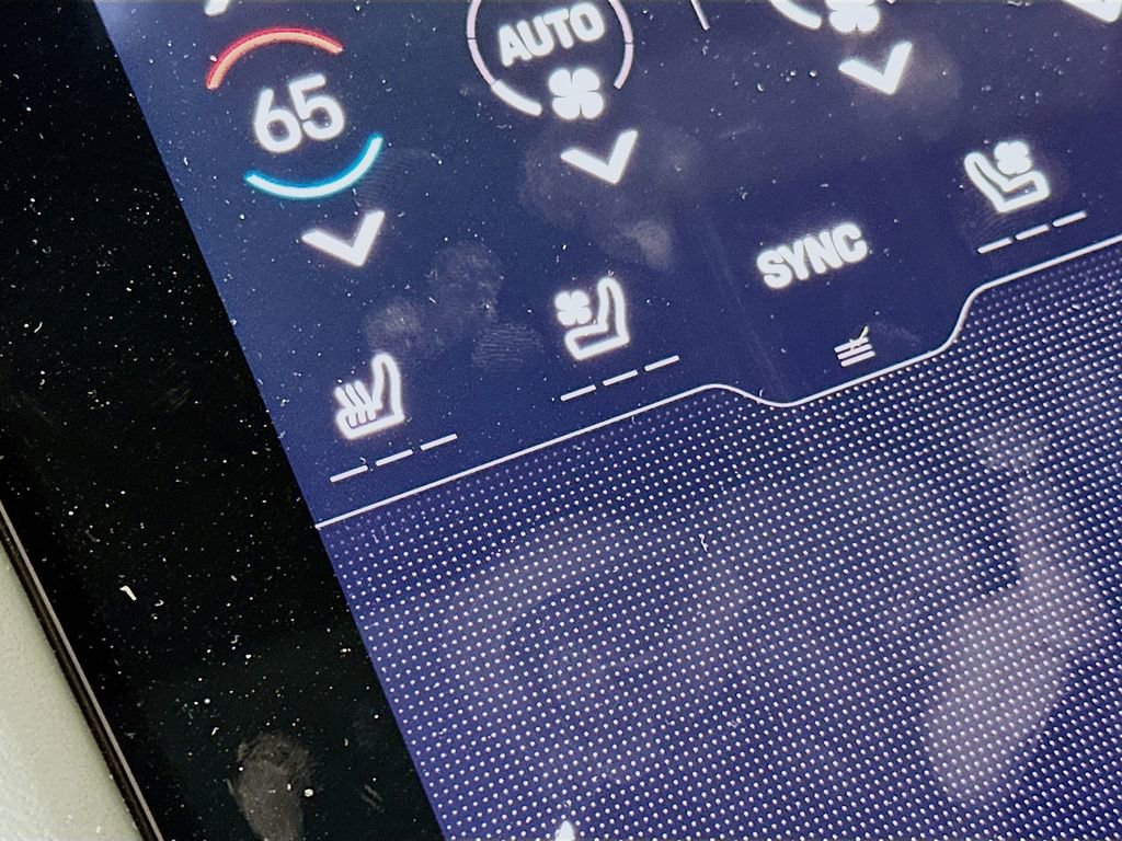 New 2025 Porsche Taycan 4S image 23